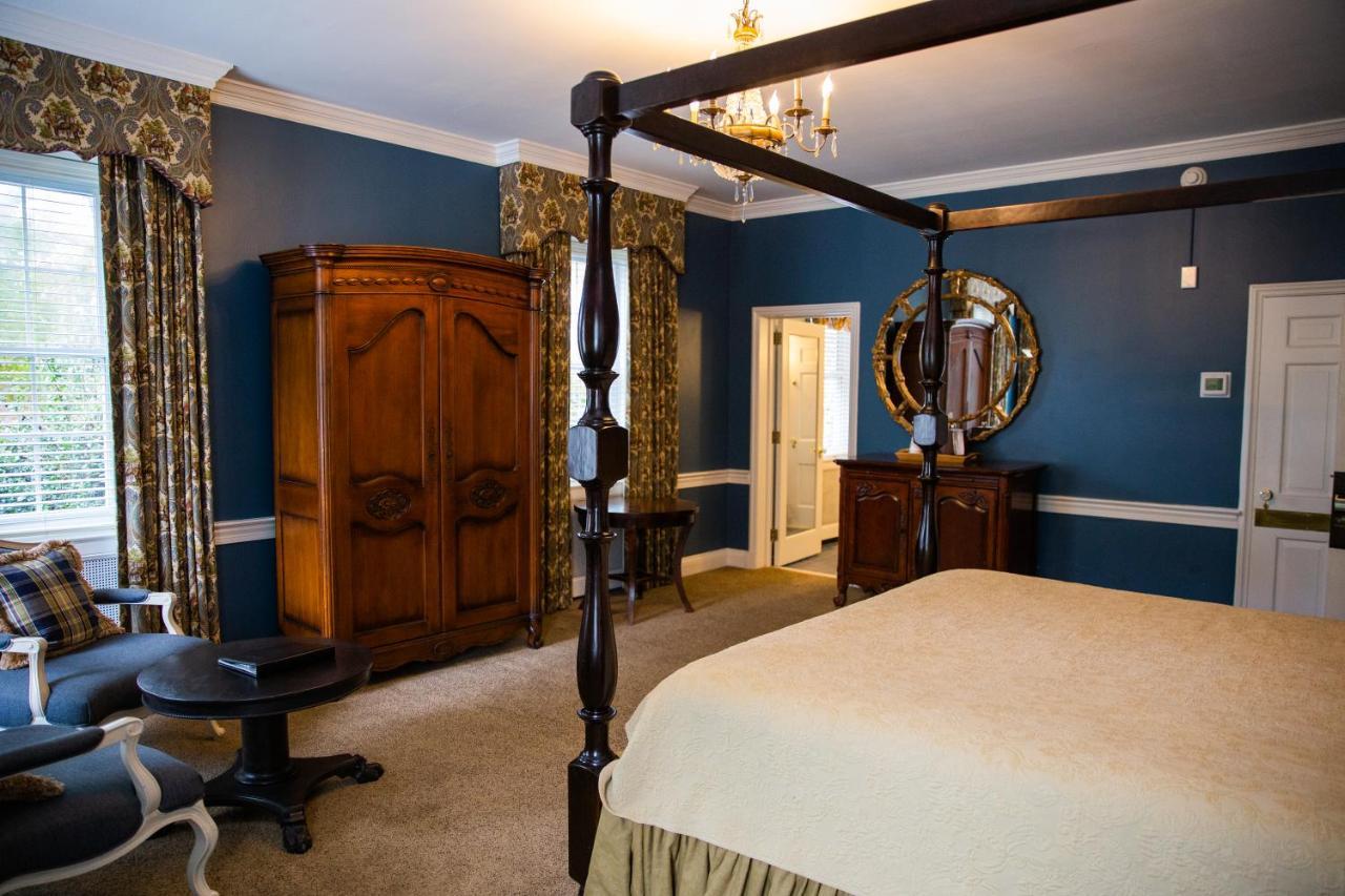 Providence Manor House Bed & Breakfast Bed & Breakfast Clemmons Exterior photo